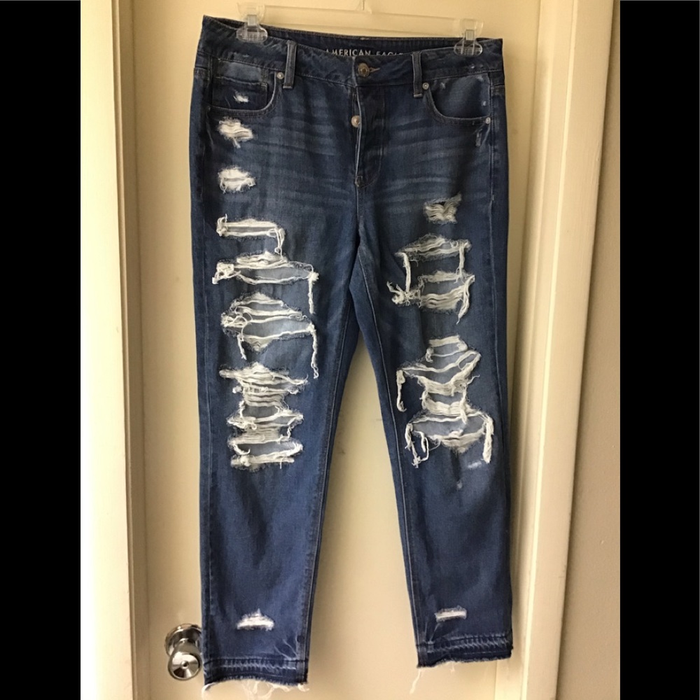 American Eagle “Tomgirl” Rip Distressed Jeans